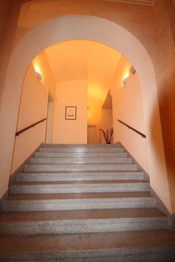 Hálkova 5 Apartmán
